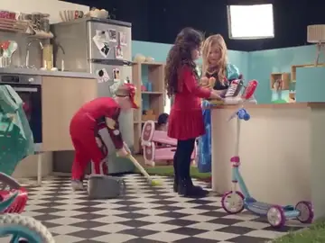 Frame 53.870793 de: ¿Sigue habiendo publicidad diferenciada para niños y niñas? Frame 53.870793 de: ¿Sigue habiendo publicidad diferenciada para niños y niñas?