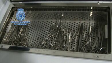 Detenido un falso médico que realizaba circuncisiones a domicilio en Murcia por 150 euros