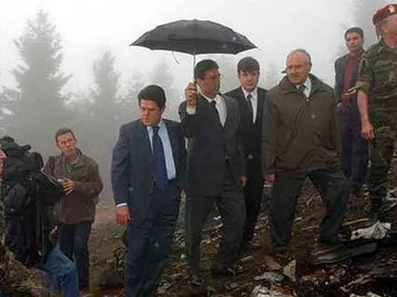 Federico Trillo en el lugar del accidente del Yak-42 Federico Trillo en el lugar del accidente del Yak-42