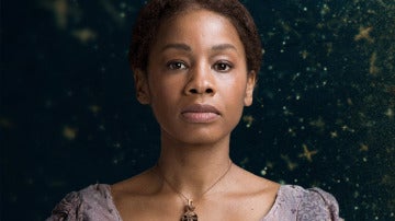 Anika Noni Rose es Kizzy