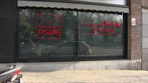 Frame 4.506959 de: Una sede socialista "alternativa" situada a pocos metros de la oficial de Ferraz Frame 4.506959 de: Una sede socialista "alternativa" situada a pocos metros de la oficial de Ferraz
