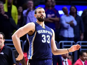 Marc Gasol, tras lograr una canasta en la NBA Marc Gasol, tras lograr una canasta en la NBA