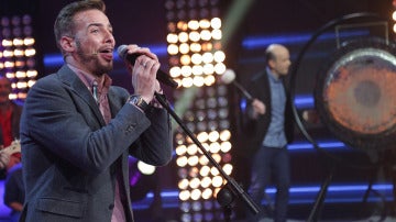 La versi&oacute;n de &lsquo;Dos hombres y un destino&rsquo; que deja a &Agrave;lex Casademunt con la lengua fuera