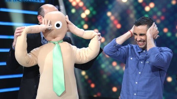 Jeff Toussaint transforma a Canco Rodr&iacute;guez en un mu&ntilde;eco de trapo