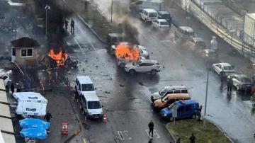 Dos muertos y dos atacantes abatidos por la policía tras la explosión en Esmirna