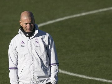 Zidane, durante el entrenamiento del Real Madrid