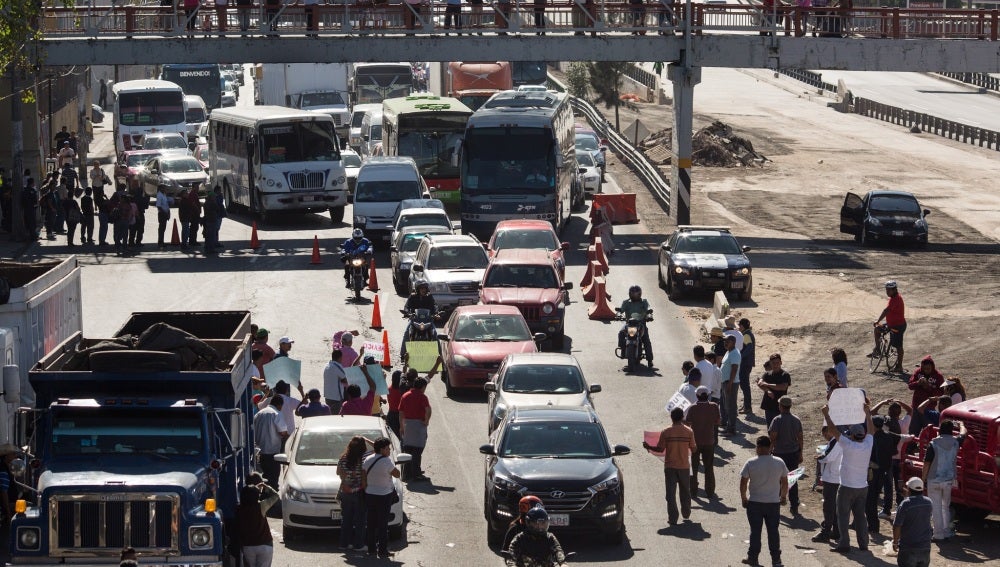 Protestas en México ante la subida de la gasolina