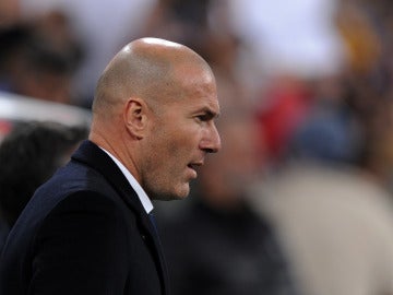 Zidane en un partido con el Real Madrid