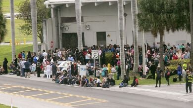 El FBI no descarta la motivación terrorista en el tiroteo del aeropuerto de Fort Lauderdale en Florida
