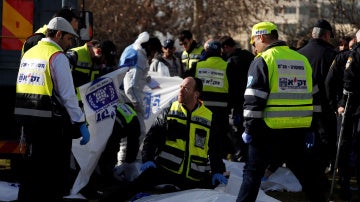 Un camión arrolla a varias personas en Jerusalén