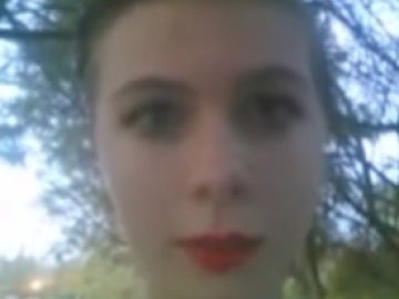 Katelyn Nicole durante la emisión en directo del vídeo en el que se suicida