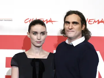 Joaquin Phoenix y Rooney Mara Joaquin Phoenix y Rooney Mara