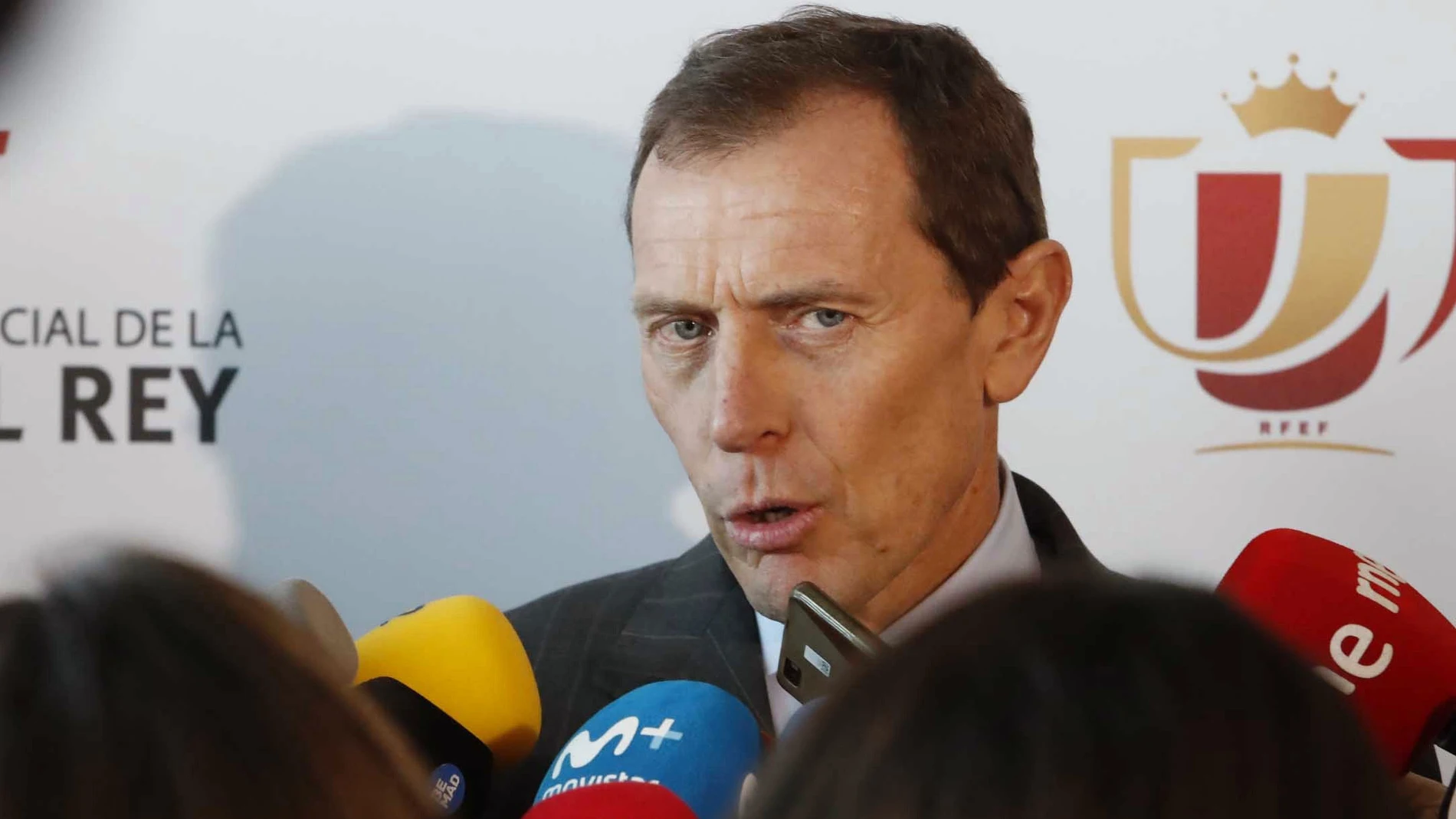Butragueño habla ante los medios de comunicación Butragueño habla ante los medios de comunicación