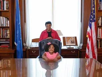 Daliyah Marie Arana en la biblioteca del Congreso de Estados Unidos Daliyah Marie Arana en la biblioteca del Congreso de Estados Unidos