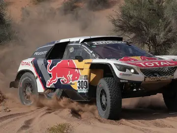 Stéphane Peterhansel, líder del Dakar Stéphane Peterhansel, líder del Dakar