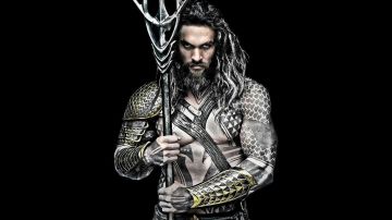 Jason Momoa caracterizado de Aquaman