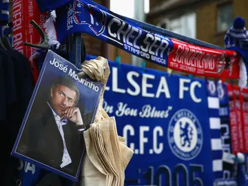 Una imagen de José Mourinho cerca de Stamford Bridge Una imagen de José Mourinho cerca de Stamford Bridge