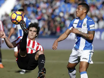 Lekue despeja ante Machís Lekue despeja ante Machís