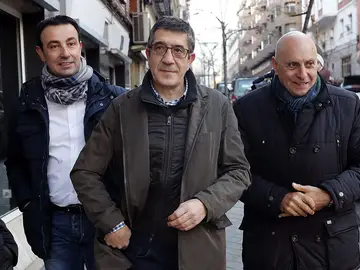 Patxi López a su llegada a Ferraz Patxi López a su llegada a Ferraz