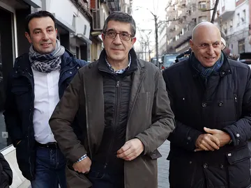 Patxi López a su llegada a Ferraz Patxi López a su llegada a Ferraz