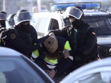 Imagen de la detención de un yihadista en Ceuta (Archivo)