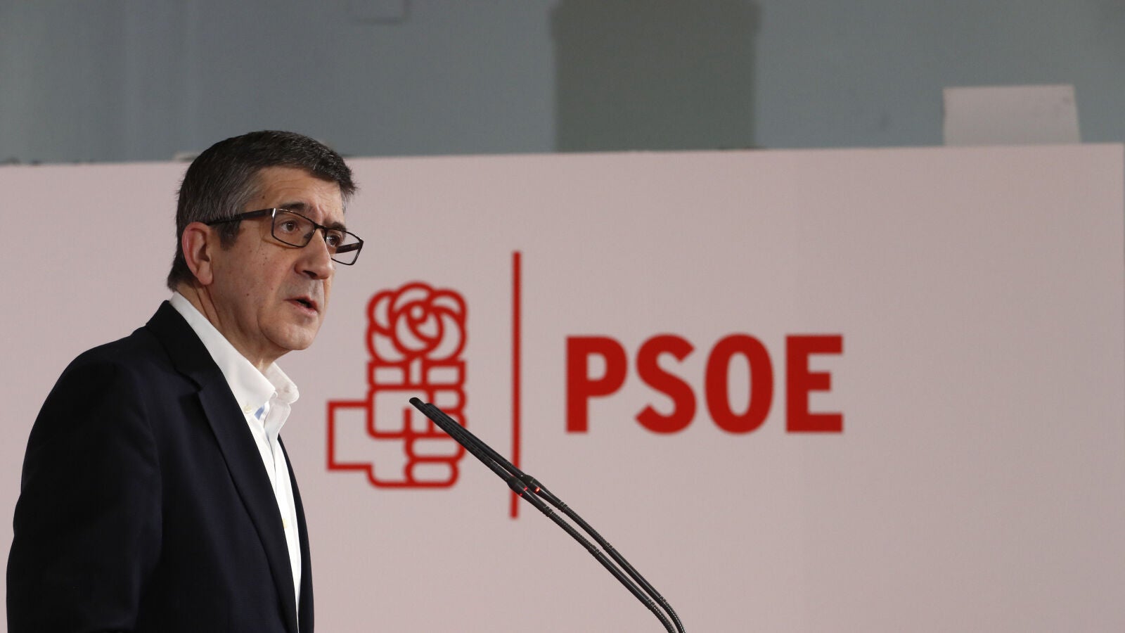 Patxi López anuncia su candidatura para la Secretaría General del PSOE: 