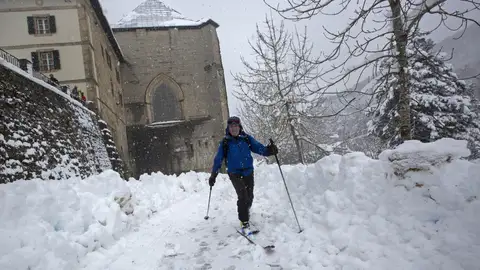 Imagan de archivo de un temporal de nieve en el norte de España Imagan de archivo de un temporal de nieve en el norte de España