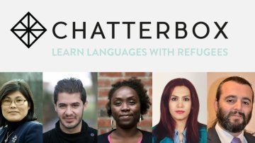 Decenas de refugiados dan clase de idiomas en la Universidad de Londres