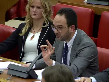 Frame 9.967411 de: PSOE pide que la resolución de Defensa sobre el Yak-42 reconozca "los errores y mentiras" Frame 9.967411 de: PSOE pide que la resolución de Defensa sobre el Yak-42 reconozca "los errores y mentiras"