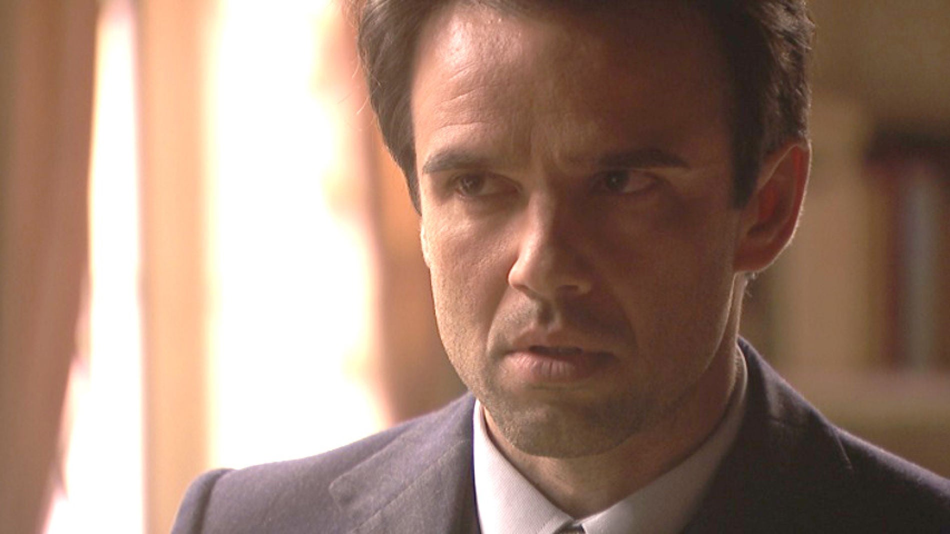 Carmelo, siguiendo las &oacute;rdenes de Garrigues, deber&aacute; acabar con dos vidas