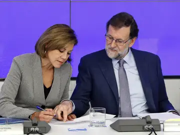 María Dolores de Cospedal y Mariano Rajoy María Dolores de Cospedal y Mariano Rajoy