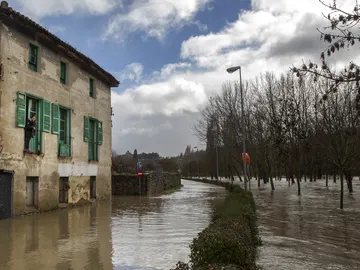El río Arga a su paso por Pamplona El río Arga a su paso por Pamplona