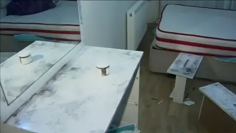 Frame 4.520587 de: Así era el piso de Estambul en el que se escondía y fue detenido el supuesto terrorista de la sala Reina Frame 4.520587 de: Así era el piso de Estambul en el que se escondía y fue detenido el supuesto terrorista de la sala Reina