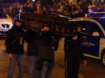 Medio millar de miembros de distintos cuerpos policiales se manifiestan en Barcelona Medio millar de miembros de distintos cuerpos policiales se manifiestan en Barcelona