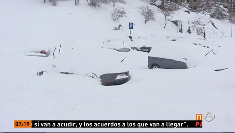 Frame 76.975555 de: La cota de nieve baja tanto en España que podría verse Baleares cubierto de blanco