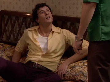 Juanma se cuela en la habitación de Gonzalo Juanma se cuela en la habitación de Gonzalo