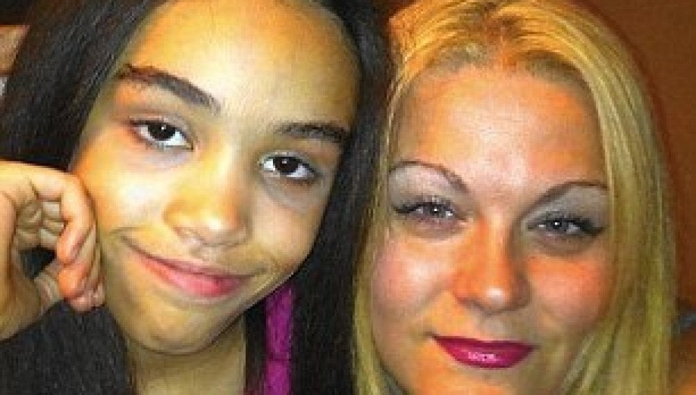 Nichollete Lawrence y su hija fallecida