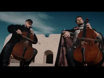 Frame 22.411153 de: El grupo 2CELLOS hacen la versión más épica de la sintonía de 'Juego de Tronos' Frame 22.411153 de: El grupo 2CELLOS hacen la versión más épica de la sintonía de 'Juego de Tronos'