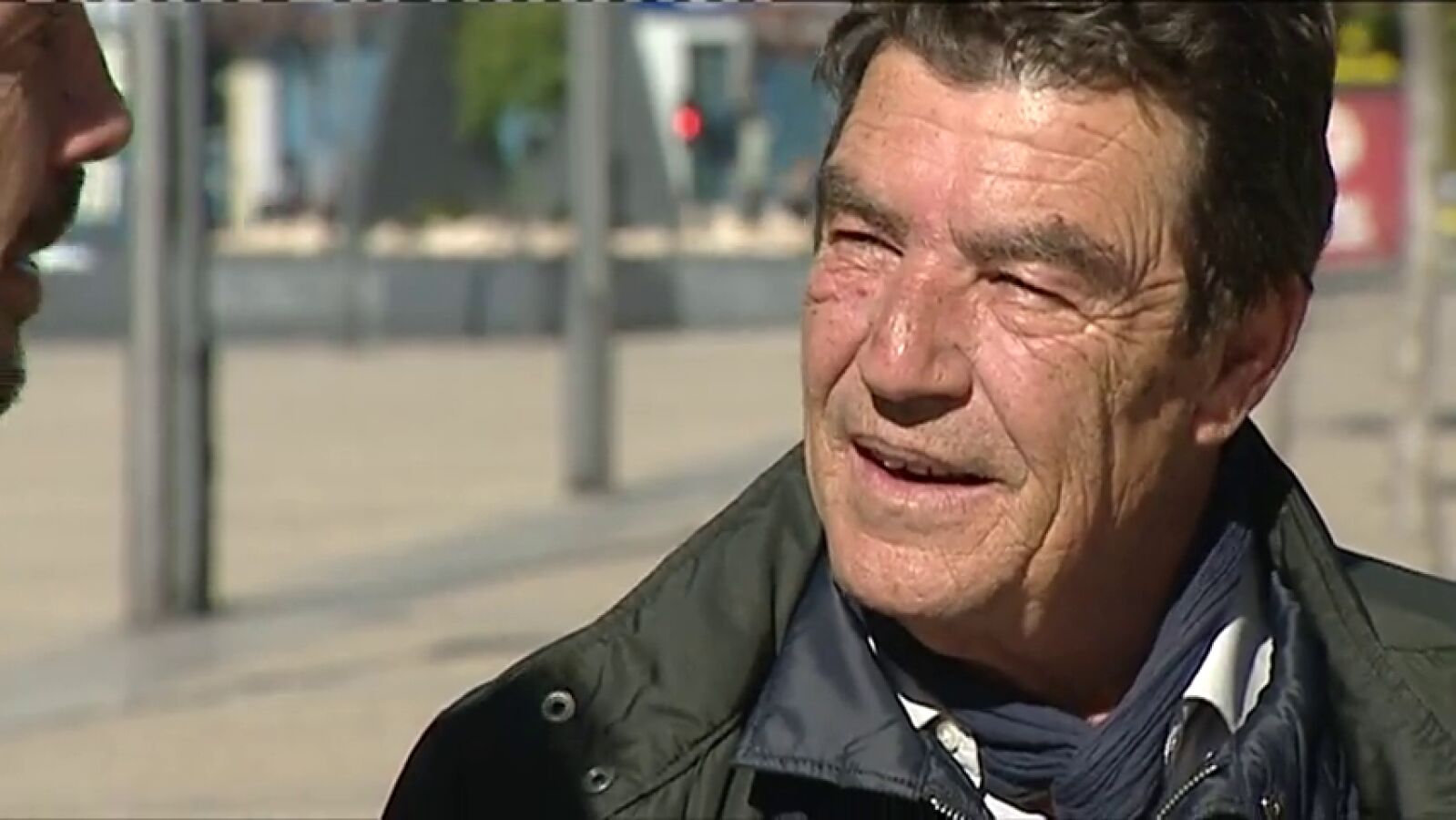 Condenado a cortarle el pelo al juez por robar en una peluquería: así son las sentencias educativas de Emilio Calatayud