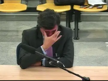 Frame 70.793802 de: López Viejo ha negado el cobro de comisiones y ha adoptado un tono desafiante ante el tribunal Frame 70.793802 de: López Viejo ha negado el cobro de comisiones y ha adoptado un tono desafiante ante el tribunal