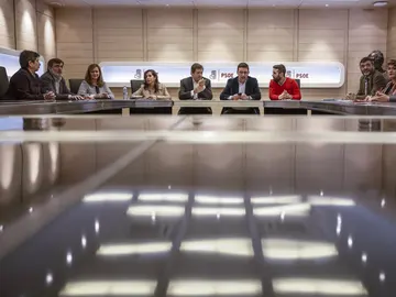 Reunión de la gestora del PSOE Reunión de la gestora del PSOE