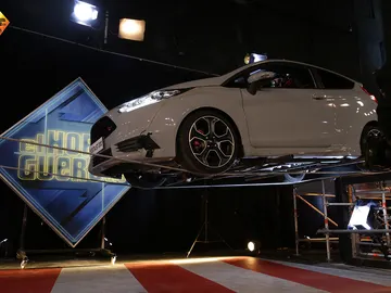 El reto más peligroso de El Hombre de Negro El reto más peligroso de El Hombre de Negro