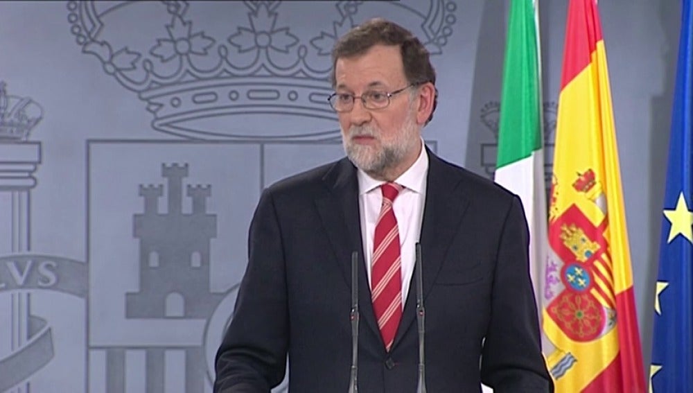Frame 24.162397 de: Rajoy espera que Fiscalía pruebe falsedad de palabras "preocupantes" de Vidal