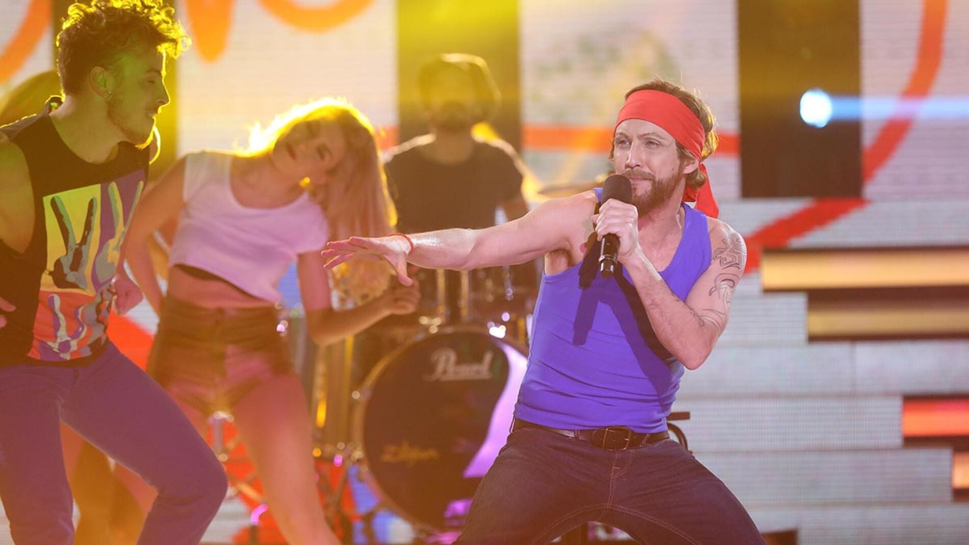 Canco Rodr&iacute;guez nos pone a bailar con el tema &ldquo;Moving&rdquo; de Macaco