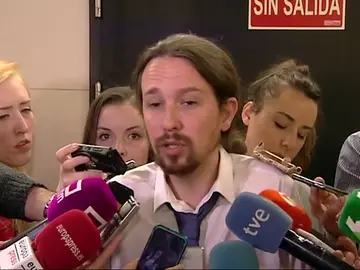 Frame 3.769824 de: Iglesias avisa a Errejón de que Podemos no puede convertirse en "una tarta a repartir" Frame 3.769824 de: Iglesias avisa a Errejón de que Podemos no puede convertirse en "una tarta a repartir"
