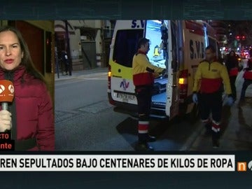 Frame 57.244784 de: Mueren un matrimonio y su hija de 12 años en Alicante aplastados por cientos de kilos de ropa Frame 57.244784 de: Mueren un matrimonio y su hija de 12 años en Alicante aplastados por cientos de kilos de ropa