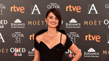Penélope Cruz y su Atelier de Versace Penélope Cruz y su Atelier de Versace