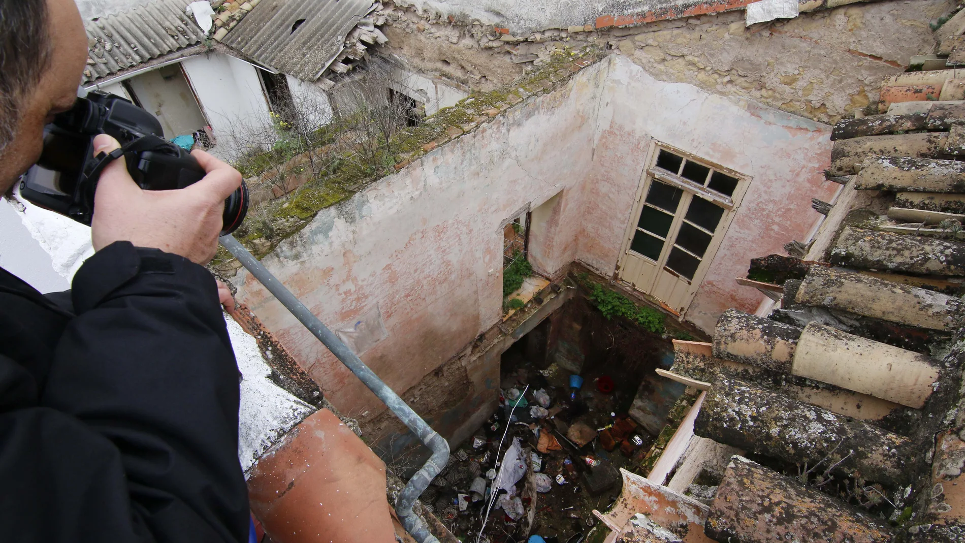 Vivienda de Córdoba donde se ha encontrado un cadáver Vivienda de Córdoba donde se ha encontrado un cadáver