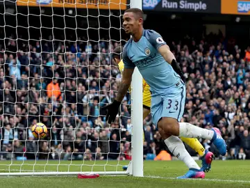Gabriel Jesús celebrando uno de sus goles frente al Swansea Gabriel Jesús celebrando uno de sus goles frente al Swansea