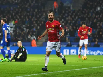 Mata celebra un gol con el United Mata celebra un gol con el United